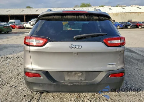 2017 Jeep Cherokee Latitude z USA, uszkodzony, nr VIN 1C4PJLCB3HW574417